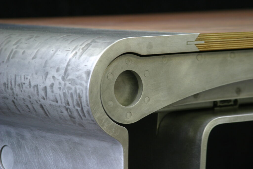 Handgefertigtes Objekt aus Metall von FormWerk Seeger